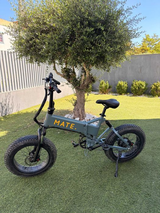 Bicicleta MATE X 250W Jet Grey