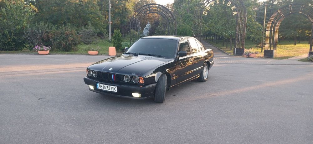 Продам бмв е34 м50б20