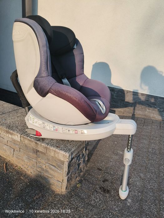 Fotelik samochodowy Britax Romer z isofix