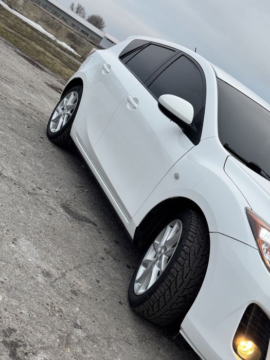 Продам MAZDA 1.6 дизель