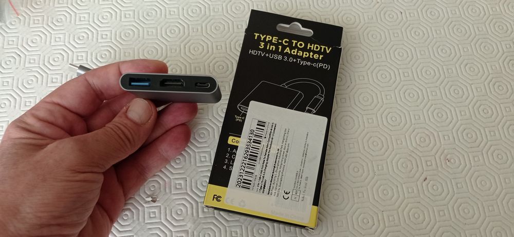 Adaptador USB C/HDTV novo
