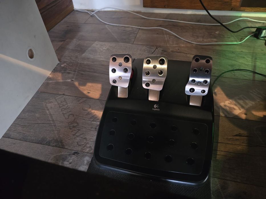 Kierownica Logitech g27