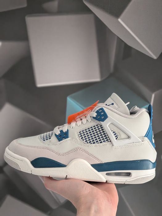 Nike Air Jordan 4 Military Blue