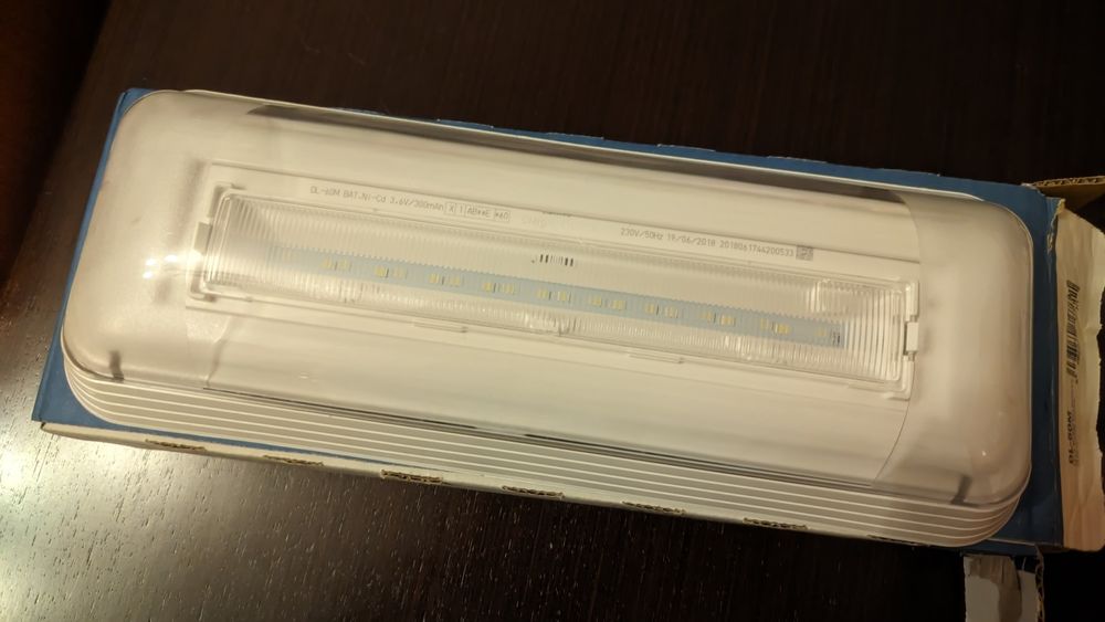 Lâmpada de emergência em LED DUNNA DL-60M