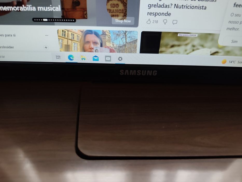 Monitor Samsung 19 polegadas VGA sem suporte446973898633390083