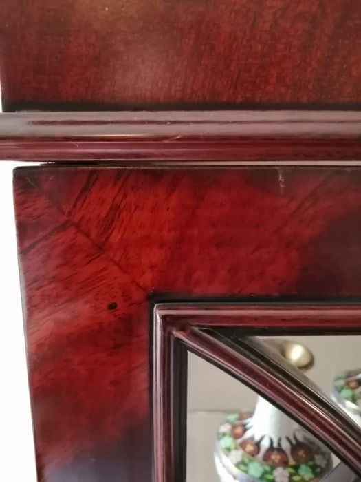 Vitrine usada como nova NEGOCIÁVEL