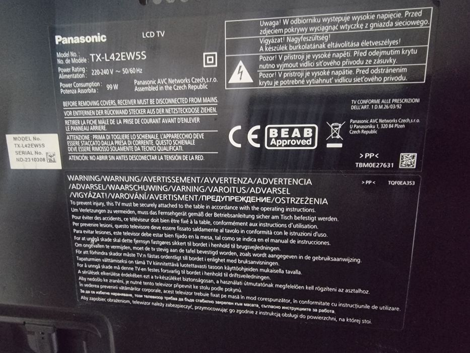 Panassonic  TX-L42