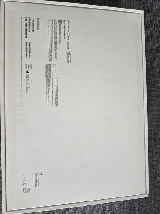 Apple MacBook Pro M4 Max 16.2 cala