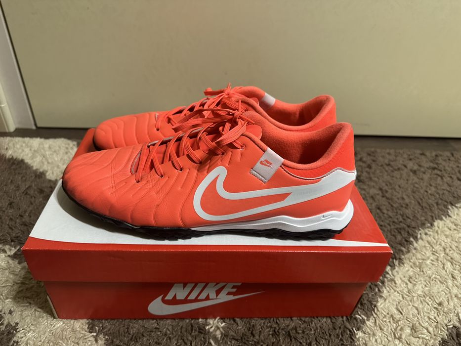 Сороконіжки Nike Tiempo