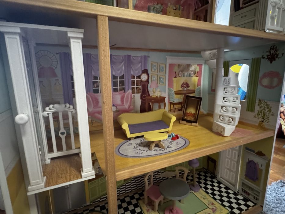 Casa de bonecas com Acessorios