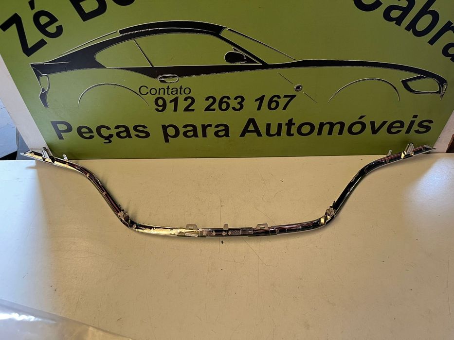 Renault Megane IV - Friso Grelha Para Choques - FR056