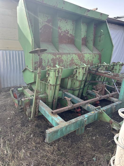 Картоплесажалка HASSIA 4 рядкова