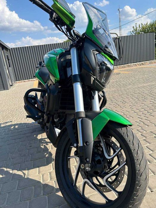 Продам мотоцикл BAJAJ DOMINAR D400