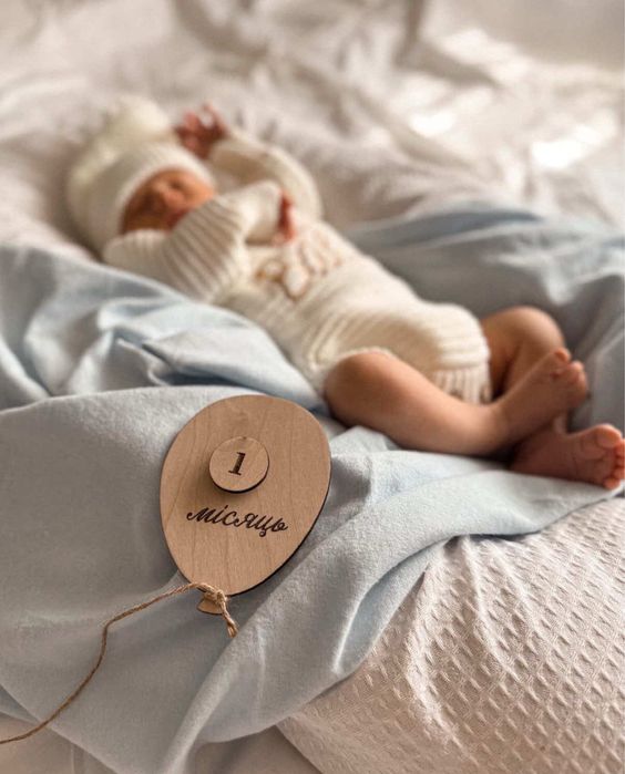 Таблички для фото по місяцях, картки для щомісячних фото