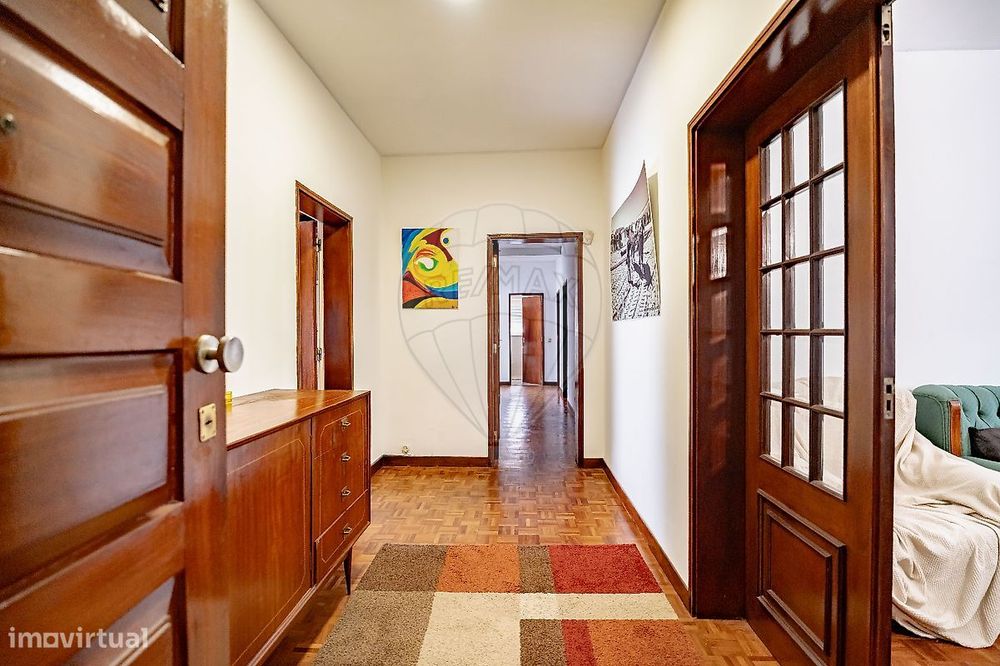 Apartamento T3 para venda — Santa Clara E Castelo Viegas, Coimbra