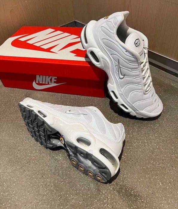 Air Max TN Plus Biały r.37,5