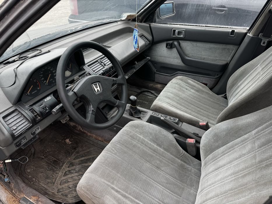 Honda accord 2 1988 2.0 бензин