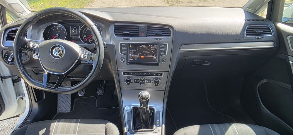 VW Golf VII 1.4tsi 150km longue DynAudio