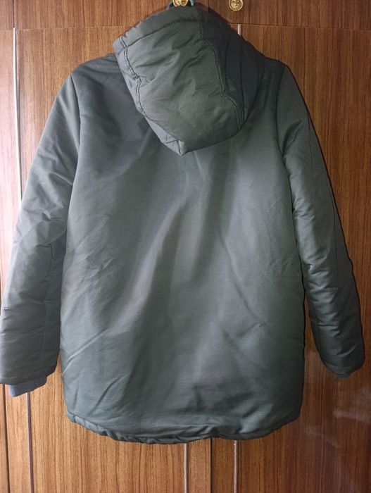 Зимова куртка для дитини