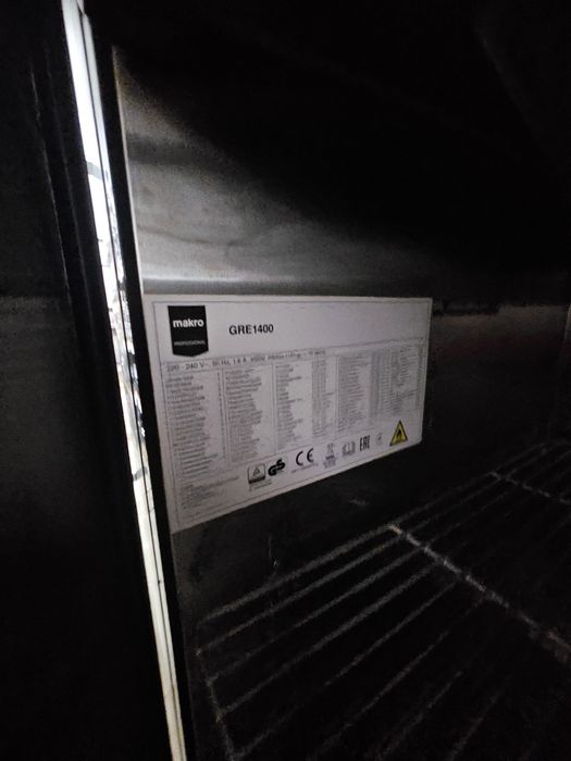 Armário duplo refrigerado