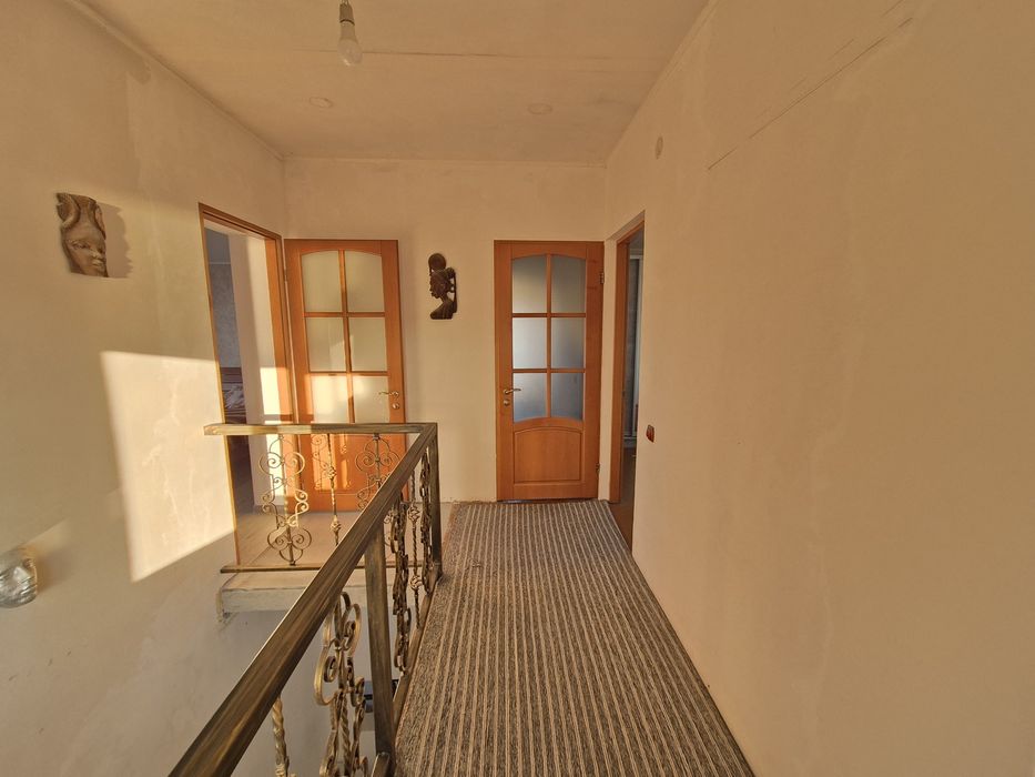 Дом у озера пригород Черноморска