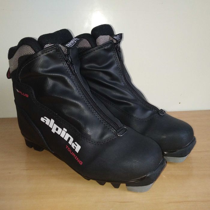Buty narciarskie biegowe ALPINA T5 PLUS NNN roz.eu-37