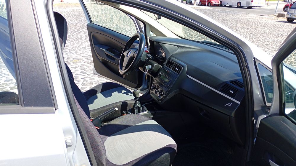 Oportunidade Fiat Grande Punto 1.2