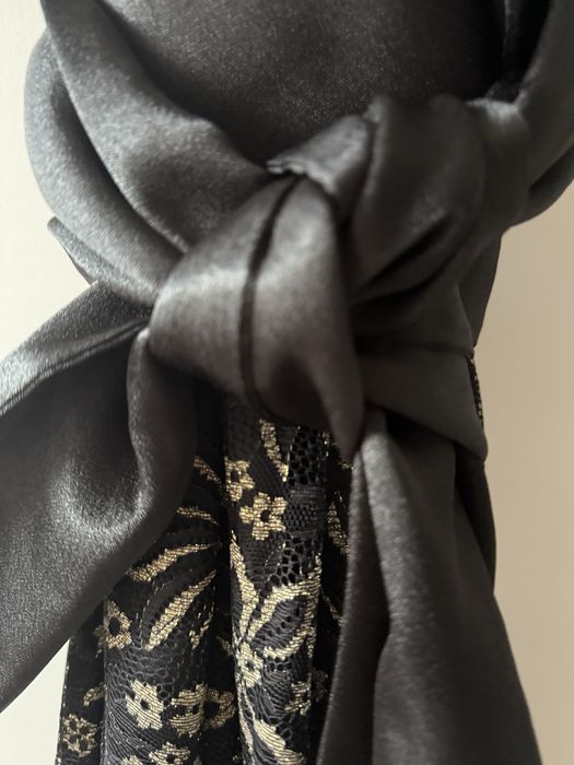 Vestido oreto de renda