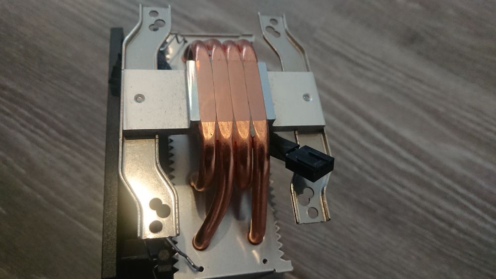 Кулер Arctic Freezer 34 (ACFRE00052A