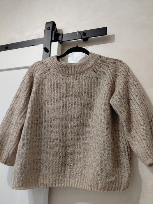 Одяг, боді новорічні, кофти, плаття, вс е разом 400