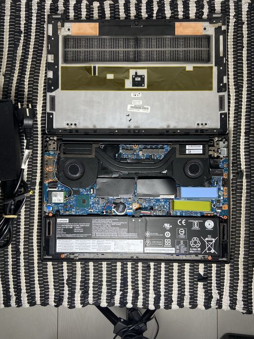 Донор або під відновлення ноутбук Lenovo P1 Gen 2 i7-9750H / Nvidia T1000