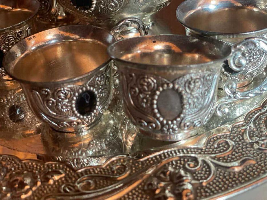 Conjunto de chá ou café arabe