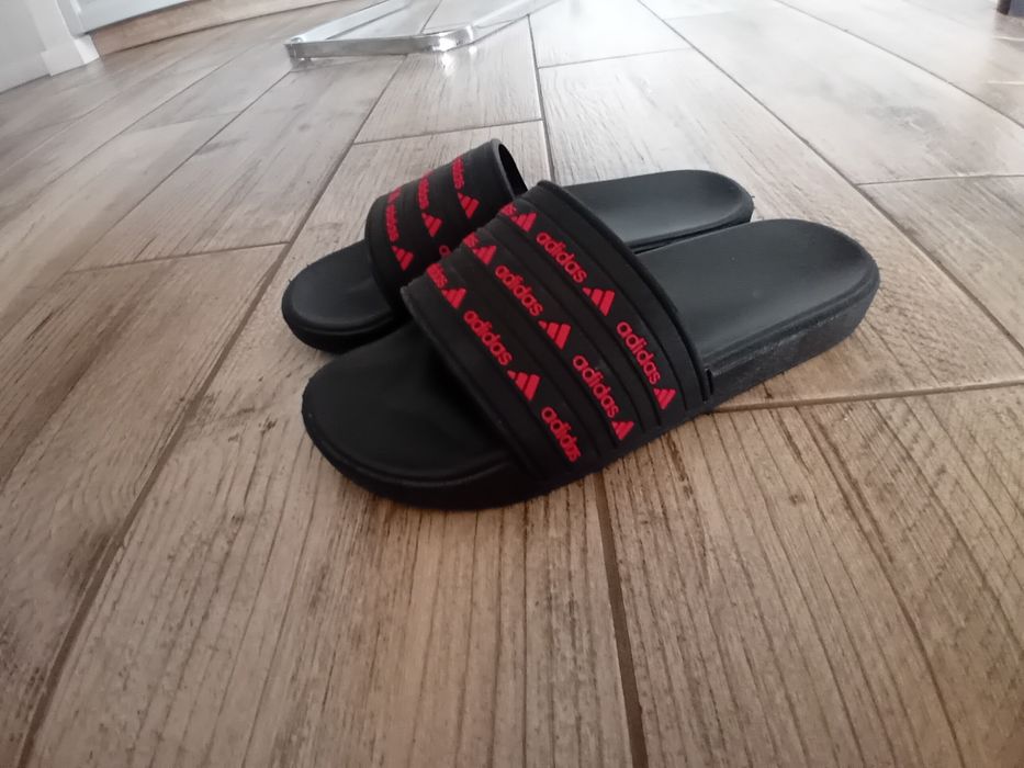 Klapki nowe adidas 42