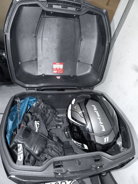 Top case Givi Maxia 5 58litros Tracer 9