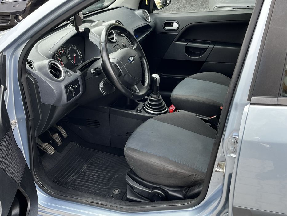 Ford fiesta 1.4 tdci stan bardzo dobry klima sprawna