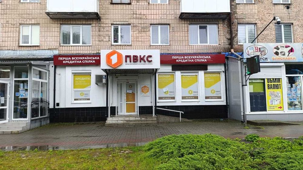Вбудоване приміщення, площею 72,30 кв.м. м. Радивилів