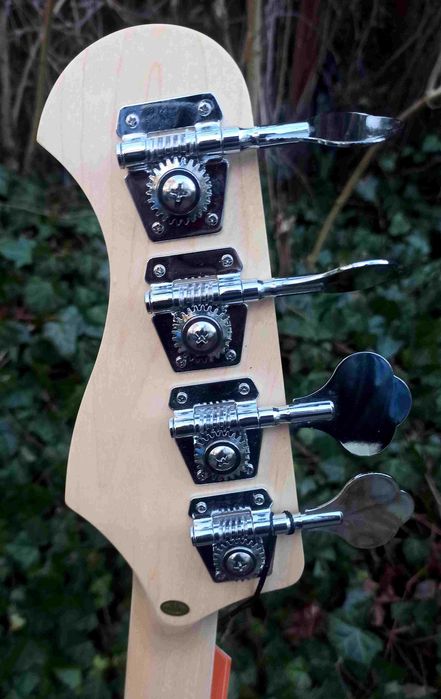 Nowa gitara basowa Harley Benton PB-50 SB