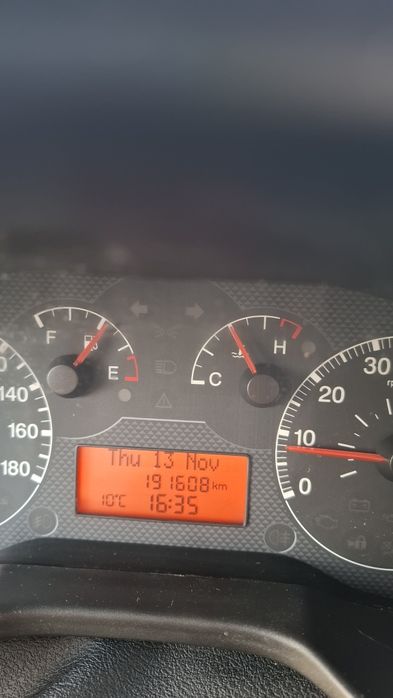 Автомобіль Citroen Nemo