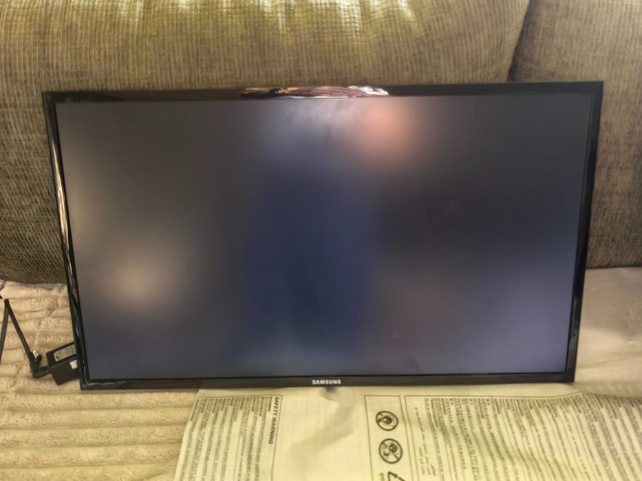 Monitory Samsung S27F350