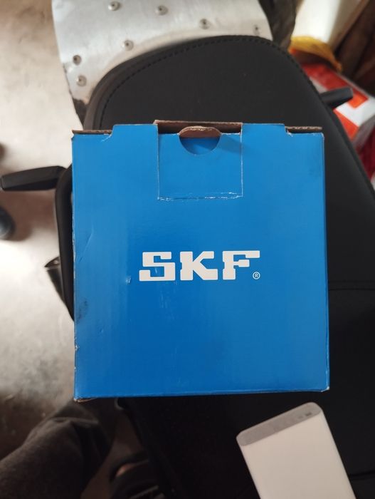 Помпа гольф 4 фірми SKF