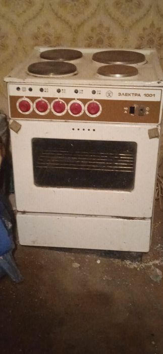 Электроплита 4-х комфорная