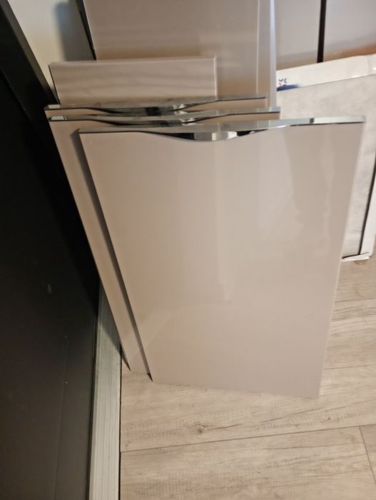 Sprzedam fronty do kuchni