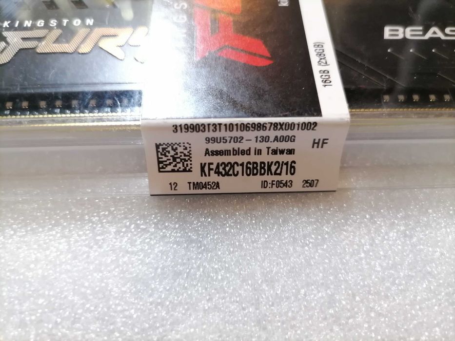 Оперативна пам'ять DDR4 32Gb (2х16gb)