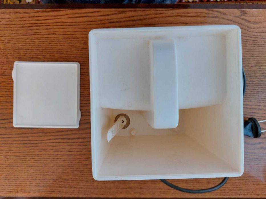 Винтажная капельная электрокофеварка ЭКФ 0,5 л "Электроприбор" (СССР)