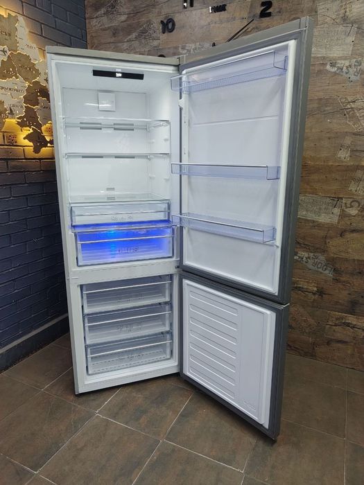 Двокамерний холодильник Beko. Техніка з Європи. No Frost