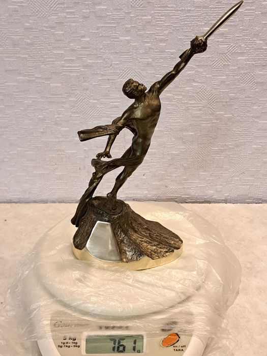 Бронзовая статуэтка - Путь к звездам - бронза, латунь. Нимор.