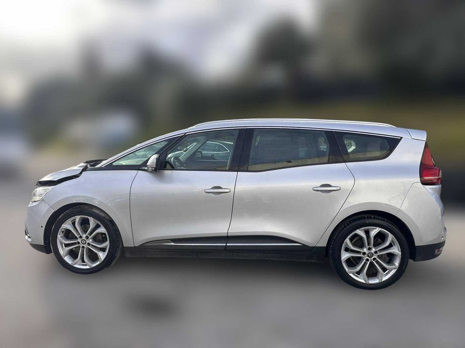 Renault Grand Scenic 1.6 DCI 130cv 7 Lug de 2018 Salvado