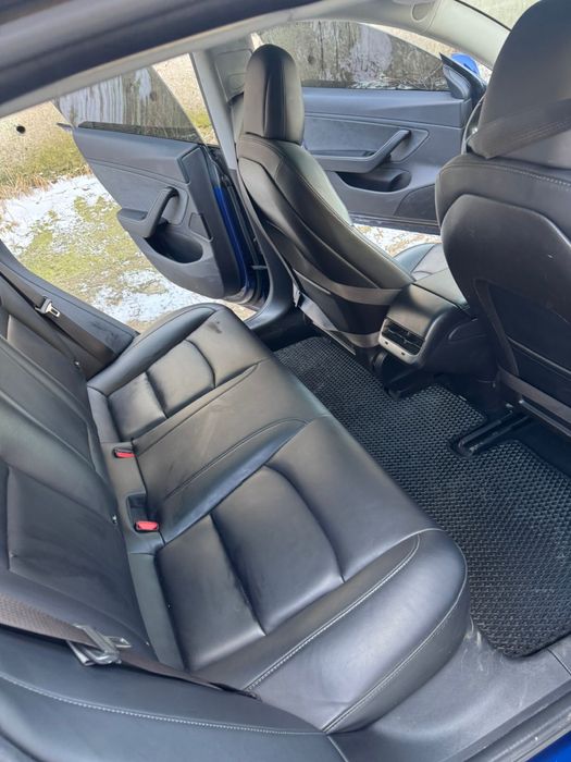 Сдам Теслу в долгосрочную аренду можно под такси