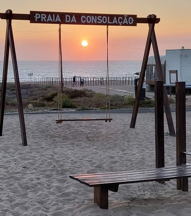T0 na praia da consolação (Peniche) Férias
