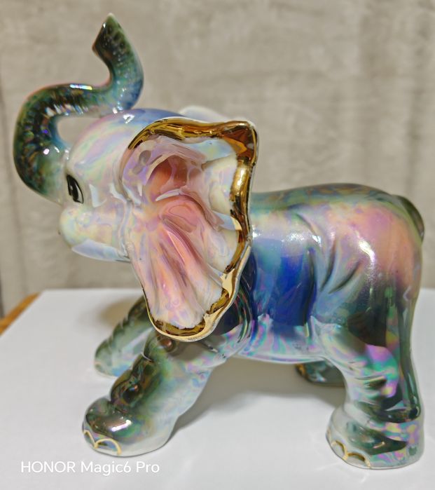 Słonik porcelanowy